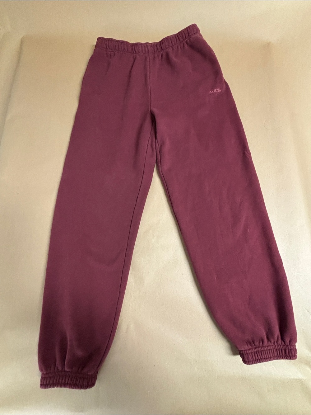 Aritzia Sweatfleece Mega Fit Joggers Faded Burgundy Sz S